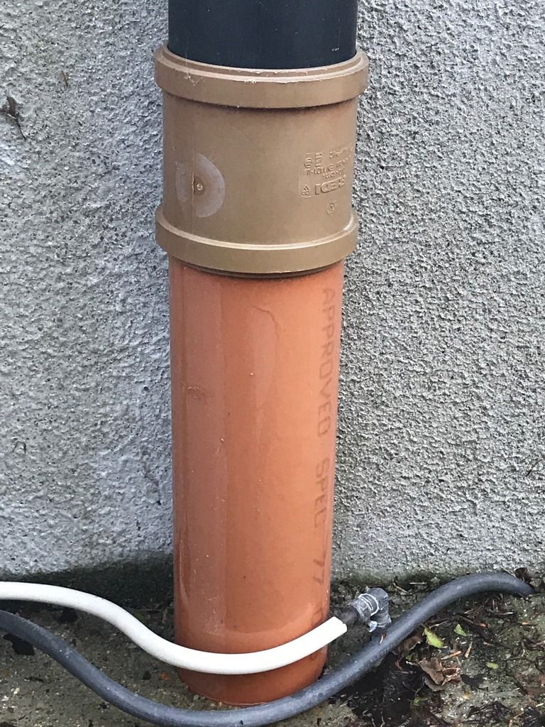 Downpipe_zpsjg0oqfen.jpg