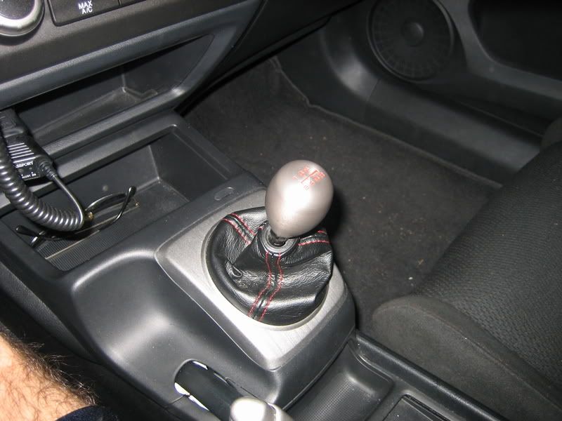 Just installed EP3 Type R Shift Knob on my 06Si (Pics) 8th Generation