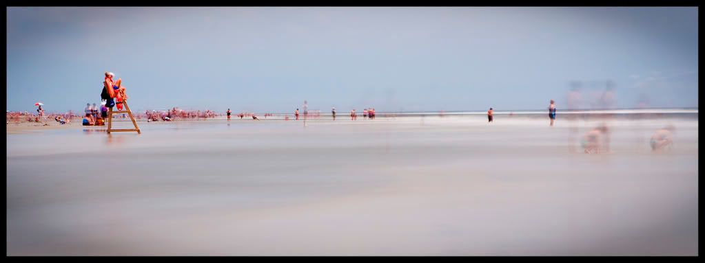 IMAGE: http://i57.photobucket.com/albums/g213/wallybud/BeachExposure.jpg