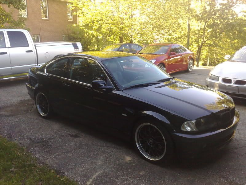 http://i57.photobucket.com/albums/g215/93dxhatch/bmw3.jpg