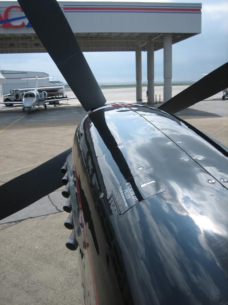 IMAGE: http://i57.photobucket.com/albums/g216/DealsGapCobra/Slideshows/P-51/IMG_6124.jpg