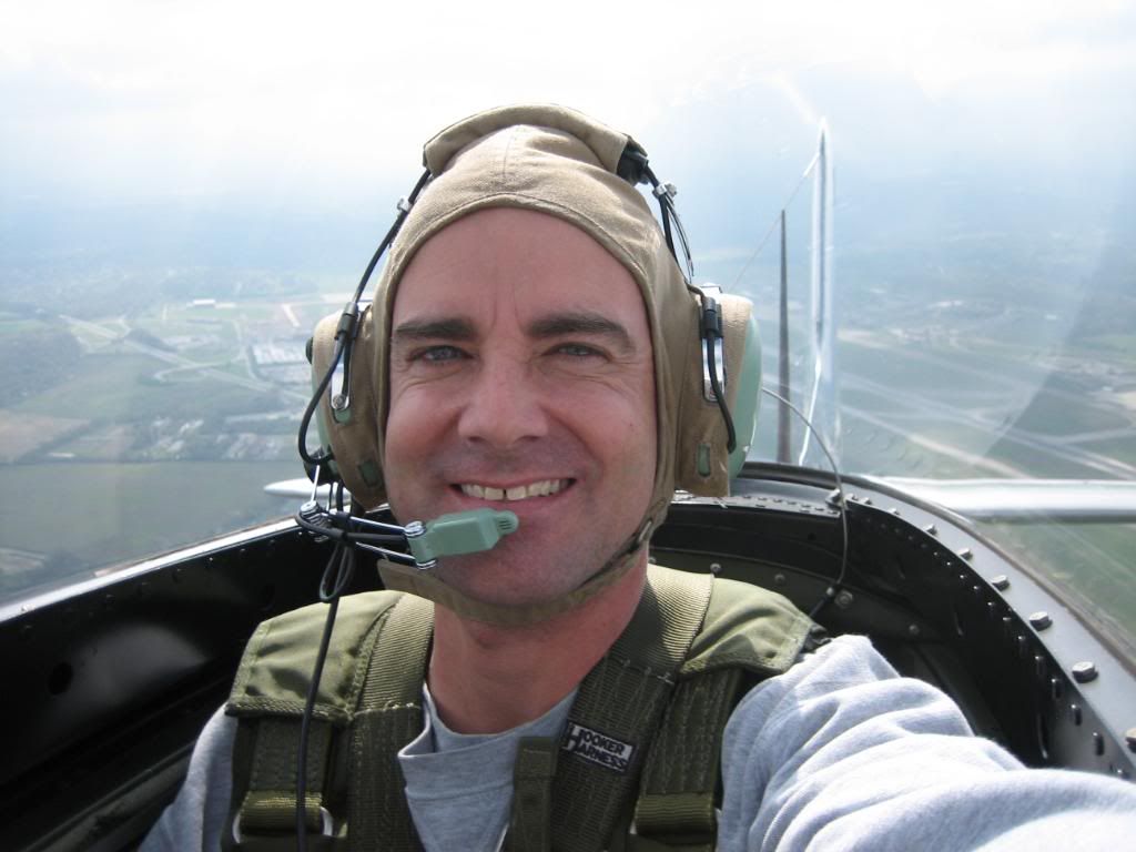 IMAGE: http://i57.photobucket.com/albums/g216/DealsGapCobra/Slideshows/P-51/IMG_6133.jpg