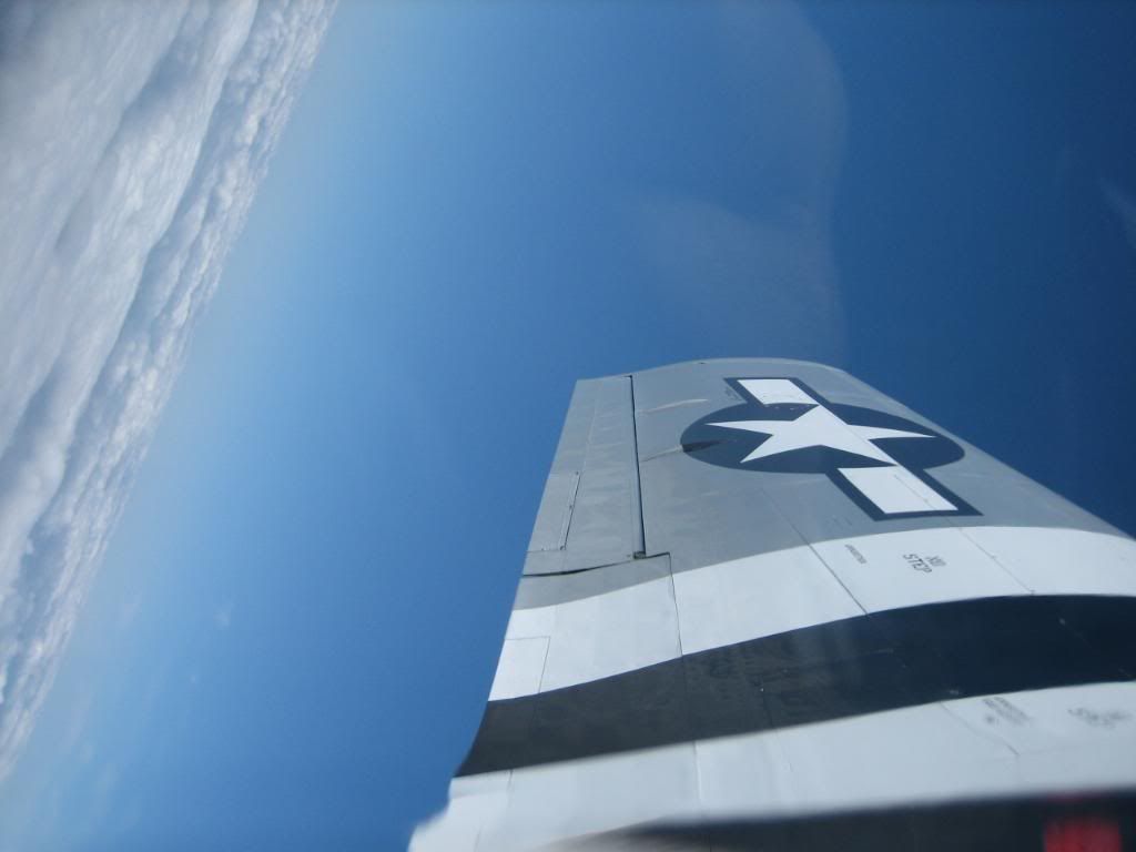 IMAGE: http://i57.photobucket.com/albums/g216/DealsGapCobra/Slideshows/P-51/IMG_6136.jpg