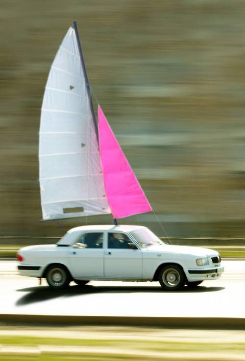 car_with_sail.jpg