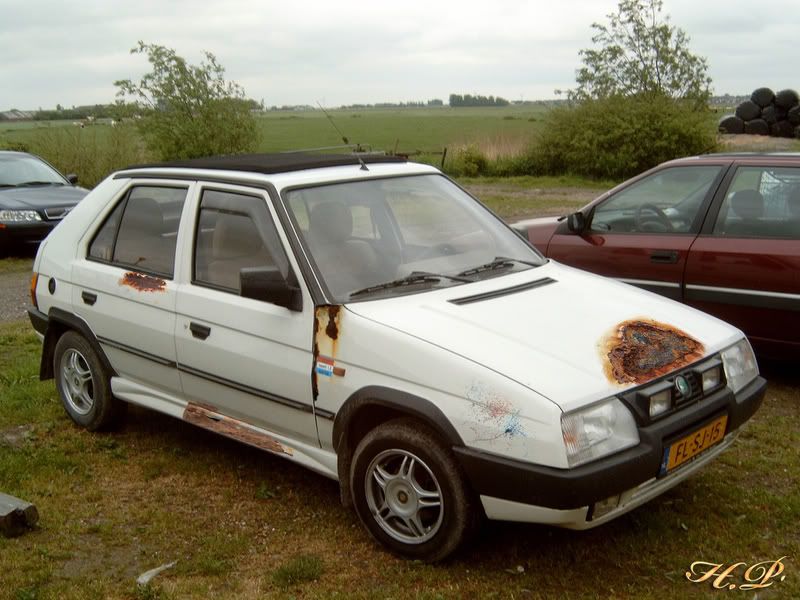 Skoda_Favorit_Rust.jpg