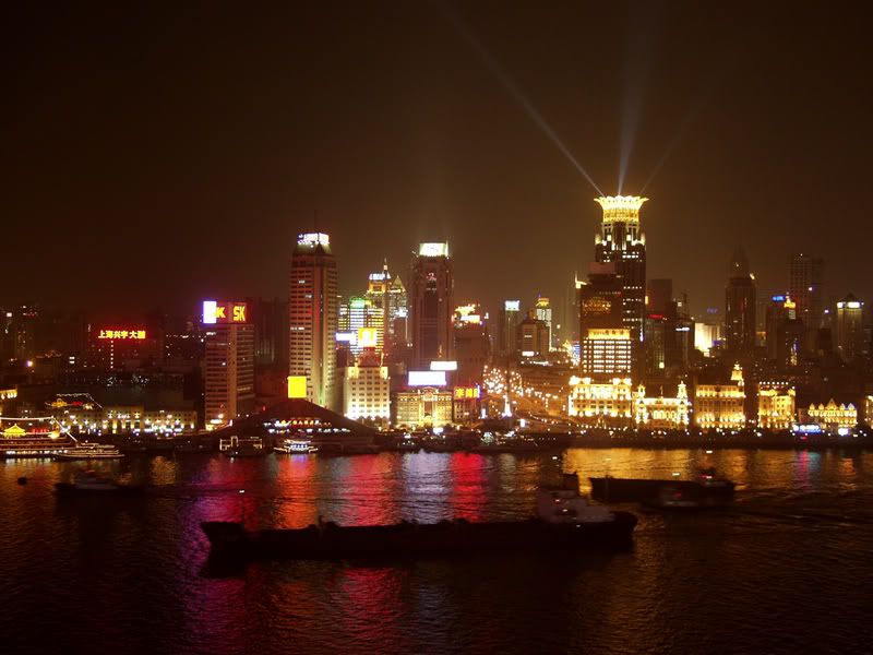 Shanghai_At_Night.jpg
