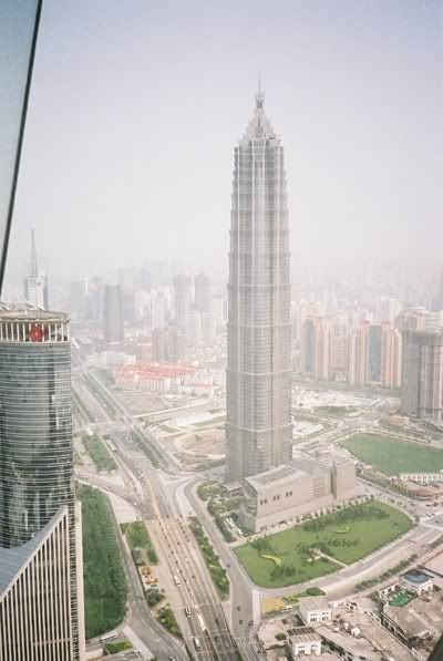 The_Jin_Mao_Tower__Shanghai_by_Niss.jpg