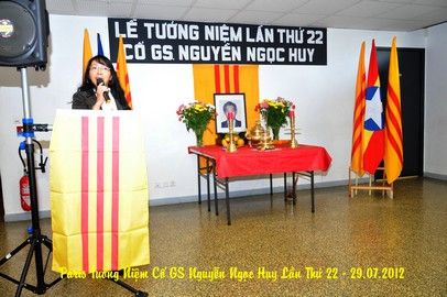 http://i57.photobucket.com/albums/g232/xuanmien/MienThuy.jpg http://i57.photobucket.com/albums/g232/xuanmien/MienThuy.jpg