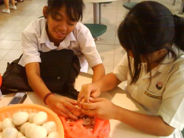 Photo Sharing and Video Hosting at Photobucket