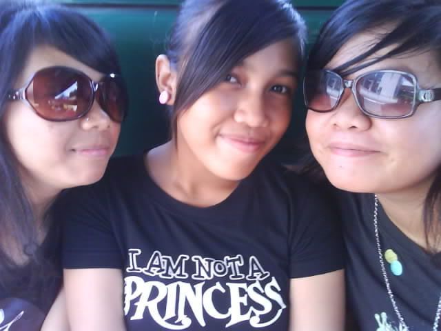 Photo Sharing and Video Hosting at Photobucket