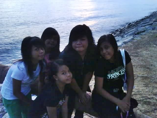 Photo Sharing and Video Hosting at Photobucket