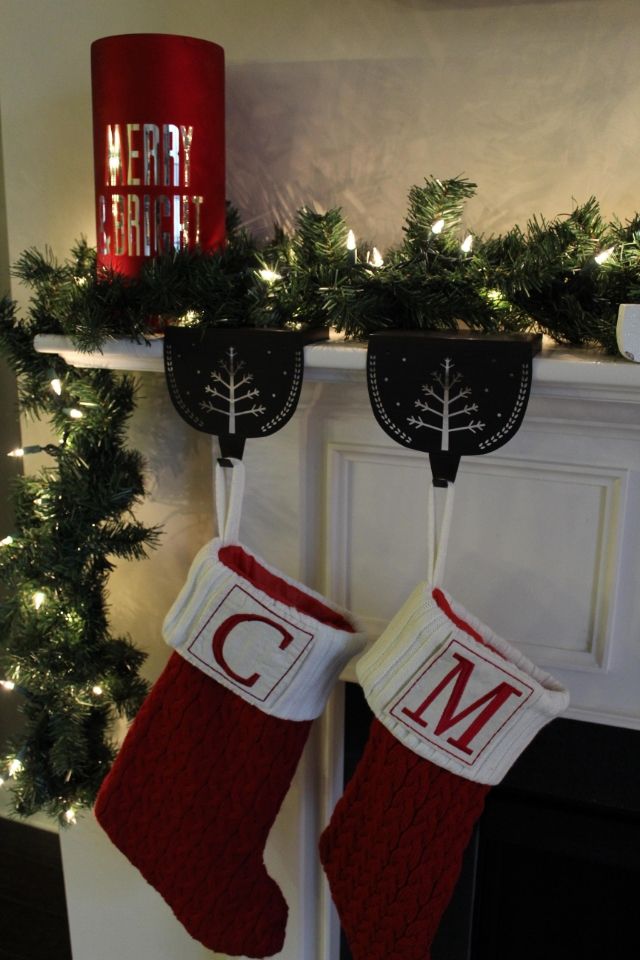 Christmas decor via Stilettos and Diapers