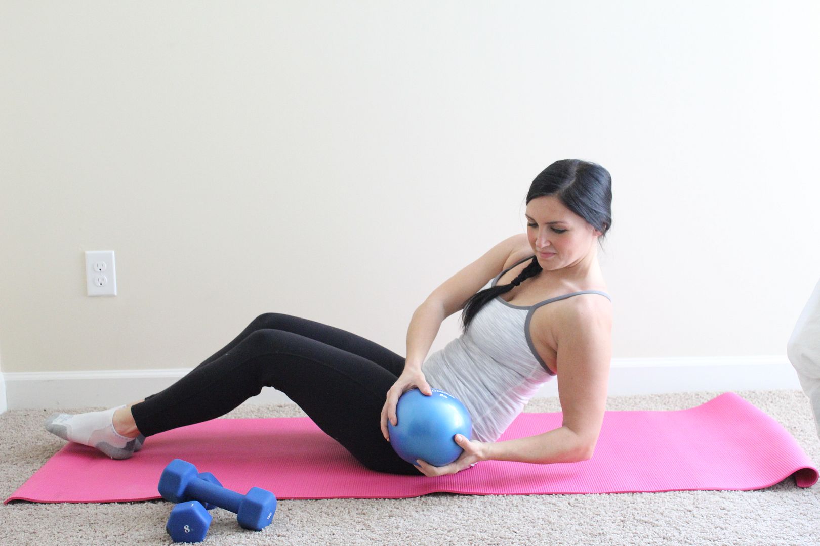 Medicine ball twist