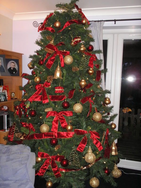 xmastree.jpg