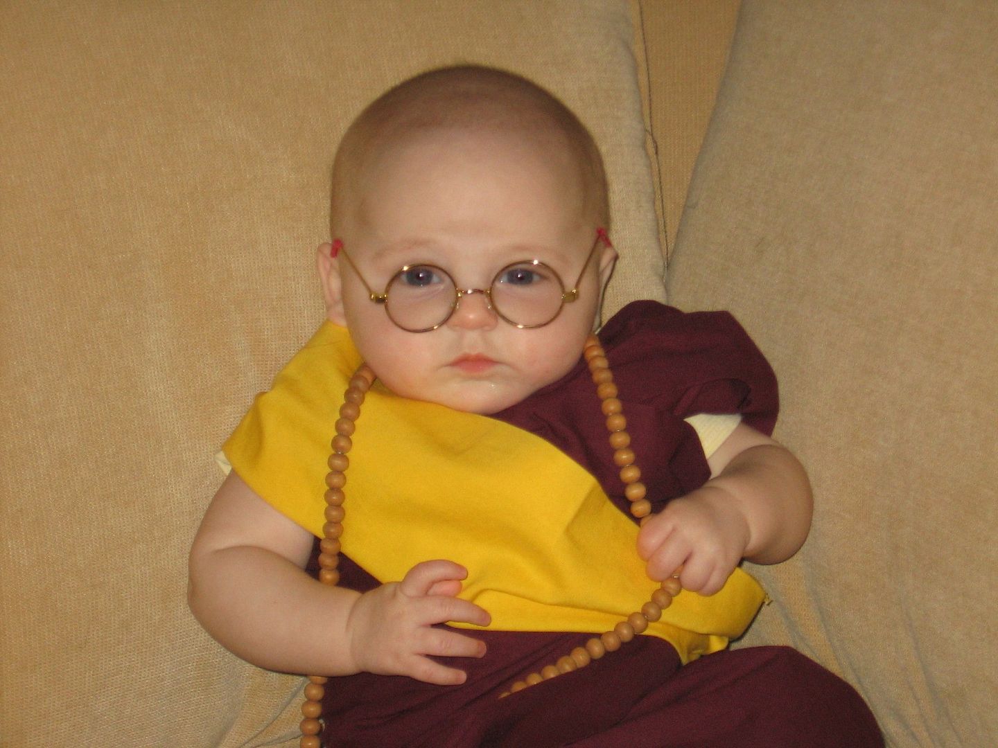 Creative Halloween costumes for baby: DIY baby Dali Lama costume