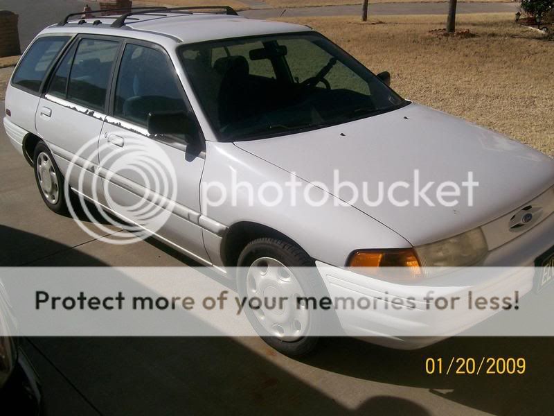 1995 Ford escort stationwagon #2