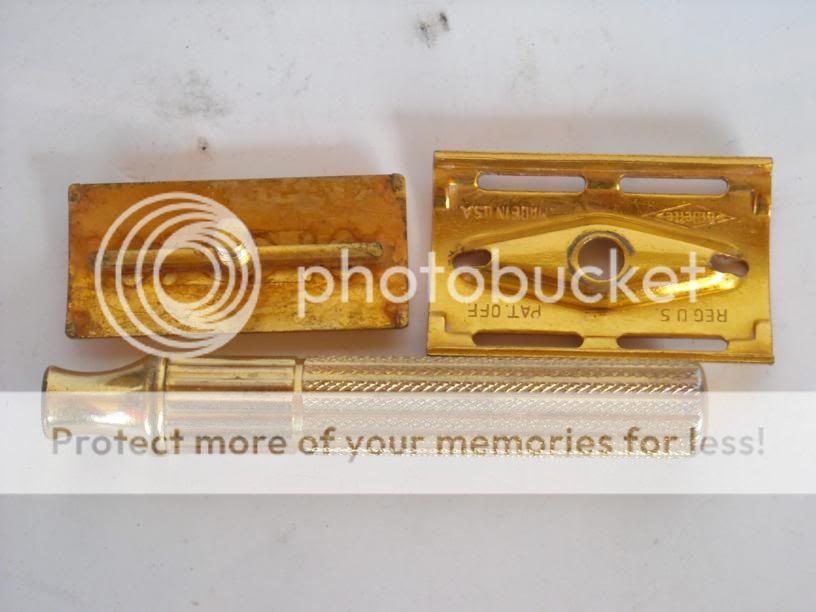 Vintage 1940s Gillette Gold Safety Razor With Case  