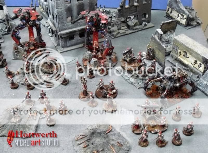 http://i57.photobucket.com/albums/g219/Hortwerh/Adeptus%20Mechanicus%202007/AdeptusMechanicusarmy681.jpg