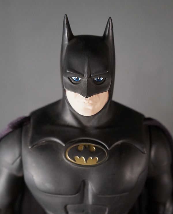 Action Features: Toy Talk Review: Ultimate Batman Kenner Batman Returns ...