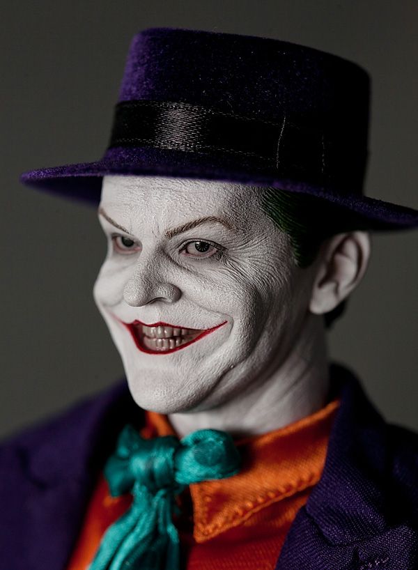 Action Features: Toy Talk Review: Hot Toys DX08 Jack Nicholson Joker 12 ...