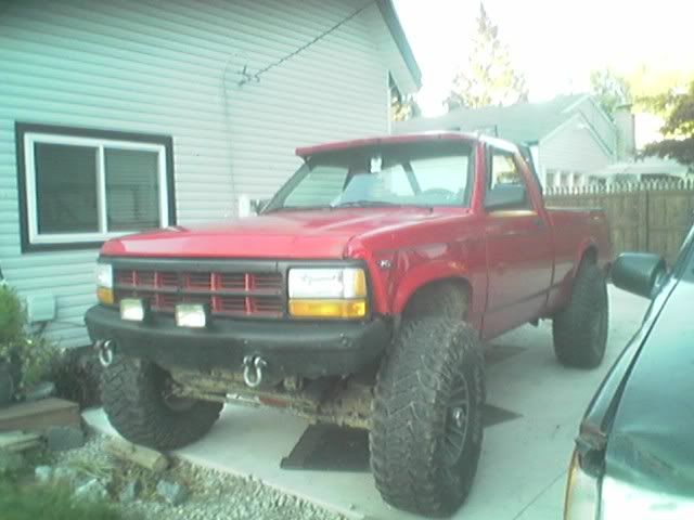 96 Dakota 5.7 Hemi Locked 44/9 35's coilovers | Pirate 4x4