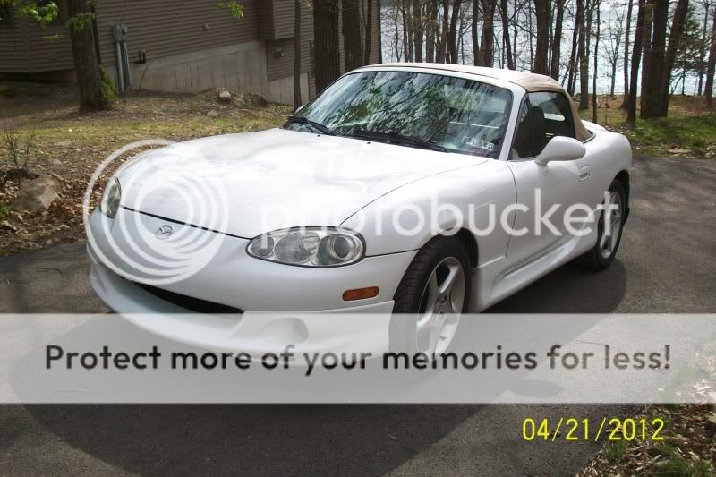 SOLD 2001 Miata white w/ tan leather $7000 obo