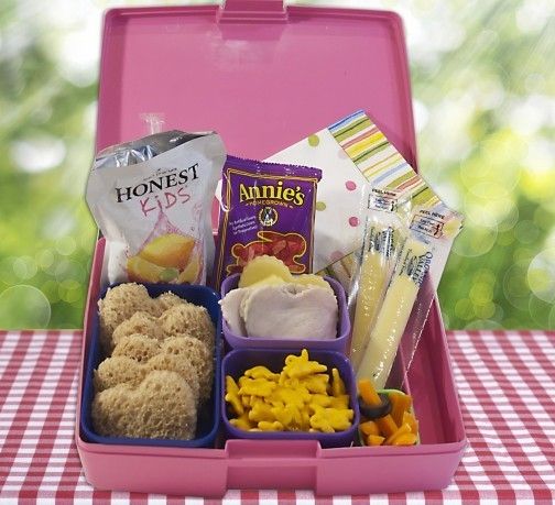 Healthy school lunch inspiration: DIY lunchables idea at Rock the Lunchbox. Easy and healthier!