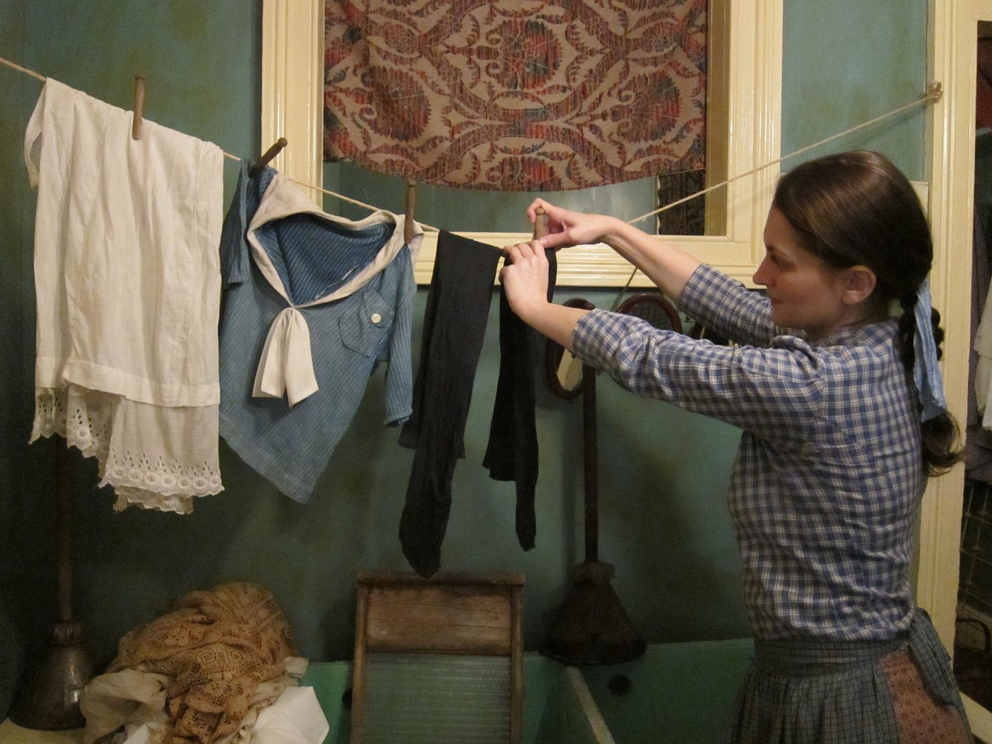 Tenement Museum of LES: Amazing reenactments of actual former residents