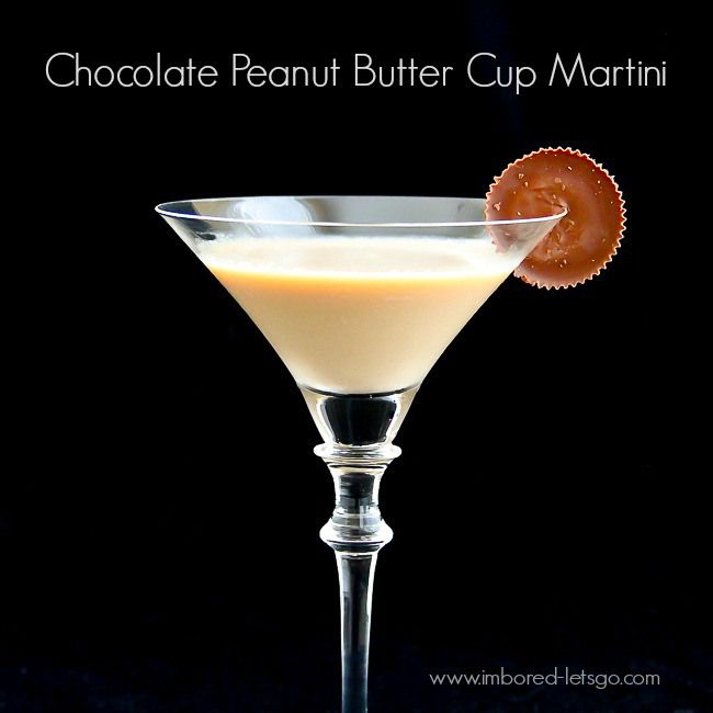 Chocolate Peanut Butter Cup Martini: Still delicious after Halloween | recipe at I'm Bored Let's Go