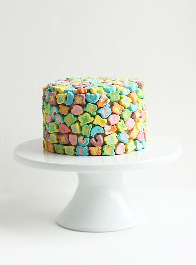 DIY Lucky Charms desserts: Cool cake recipe + great tips from Alana Jonesmann