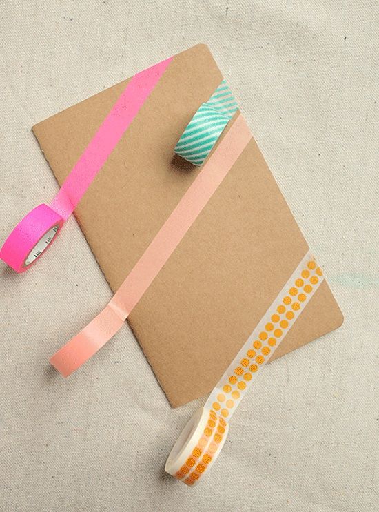 Back to school crafts: DIY washi tape journal tutorial at Design Love Fest: So easy and fun for kids.