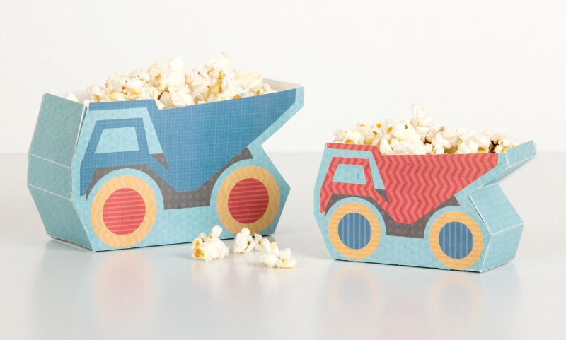 Free construction party printables fron Tiny Me: A fun dumptruck snack holder