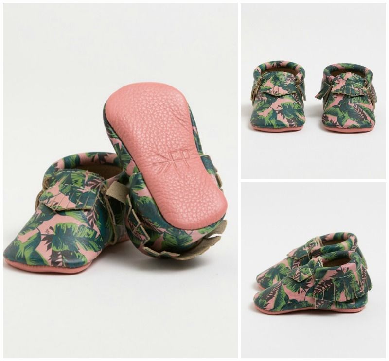 Freshly Picked Moccasins for kids in limited edition tropical print: Perfect for summer
