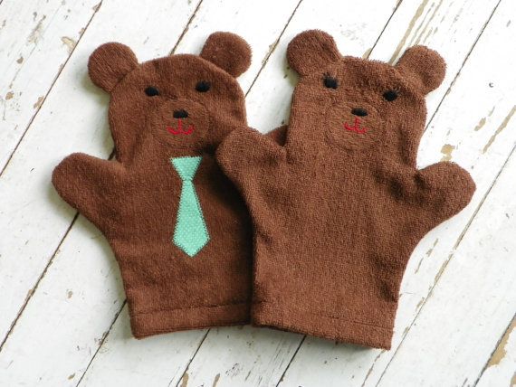 Handmade baby bear baby bath mitts from Busy Bonnie Bee on Etsy
