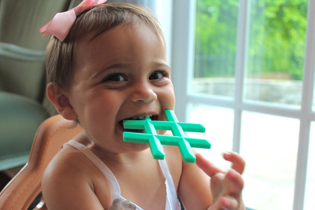 Hashtag baby teether: Coolest baby products of 2015 | Cool Mom PIcks Editors' Best