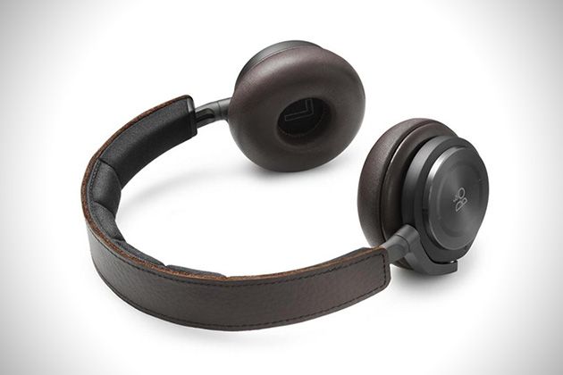 Bang & Olufsen Beoplay H8 Bluetooth headphones break the mold 
