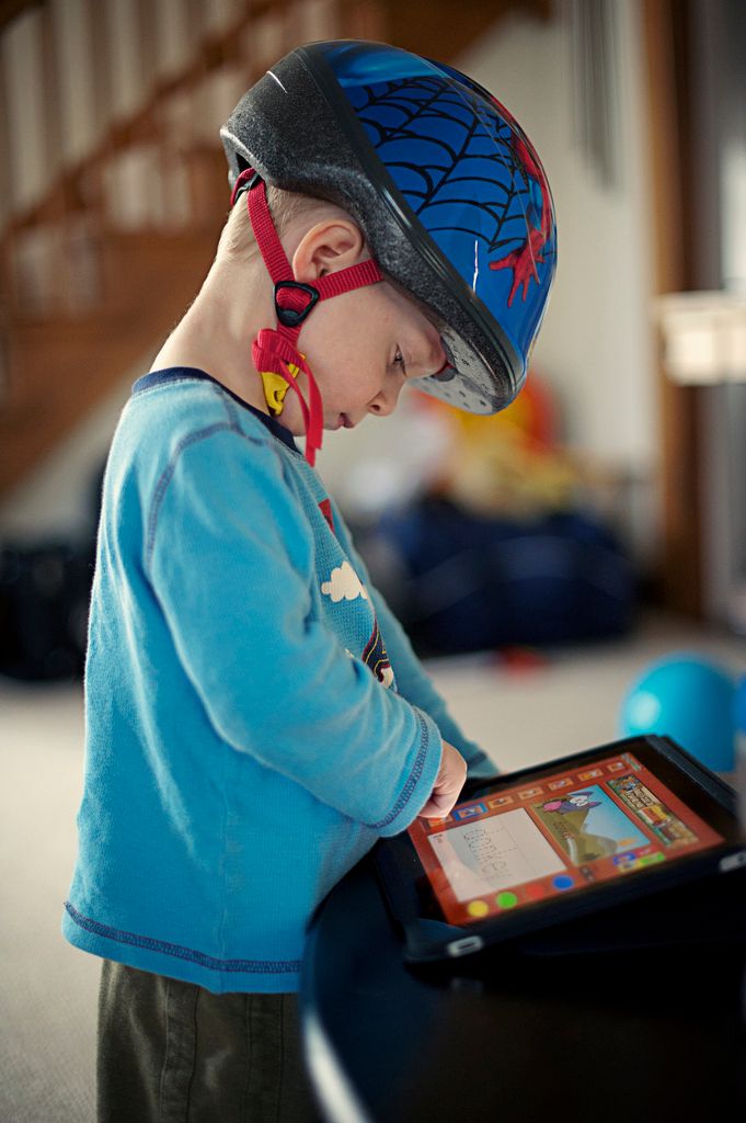 The most helpful tech tips of the year: Manage kids' screen time | Cool Mom Tech Editors' Best