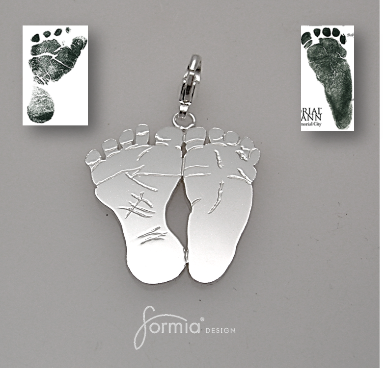 Custom baby footprint jewelry from Formia Design: first Mother's Day gift ideas for new moms