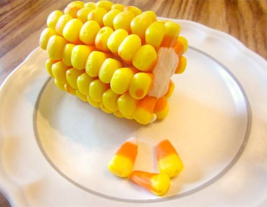 Candy Corn on the Cob: Recipe from Instructibles: Just cookie dough and candy corn!