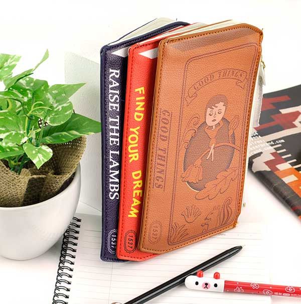 They look like vintage books but they're actually flat pencil cases. So cool!