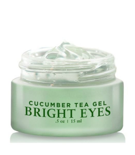 Basq NYC natural Cucumber Tea Gel wakes up those tired eyes!