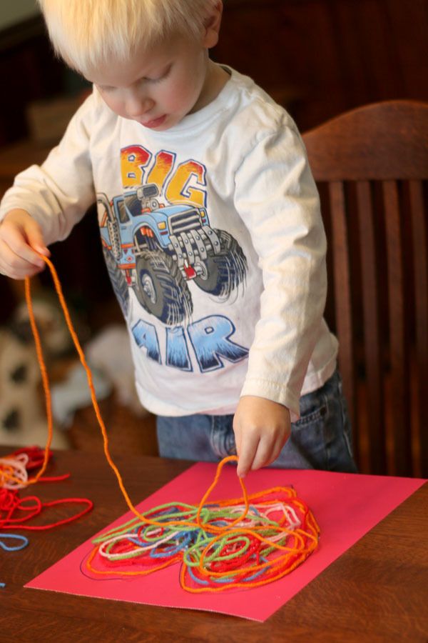 Easy Valentine's Crafts for younger kids: Love this simple DIY for a textured string heart craft at Hands on As We Grow