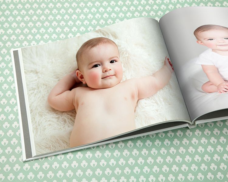 Keepsake family photo book tips for a special annual tradition