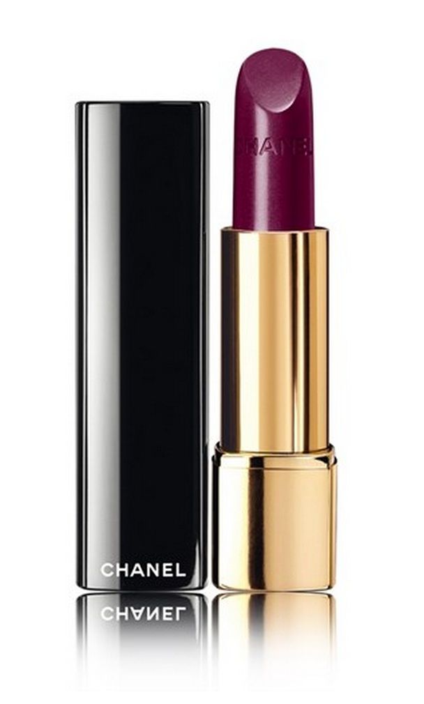 Hot lipsticks for fall: Chanel Rouge Allure in Envoutante