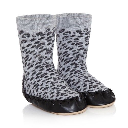 Snow leopard trend: Swedish slipper socks