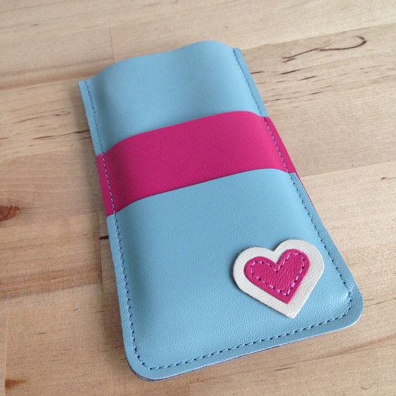 Mally leather iPhone case with heart