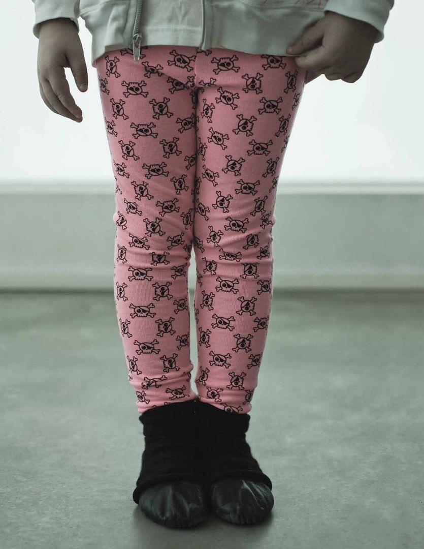 Funky print pants: Nununu Baby skull print leggings for kids