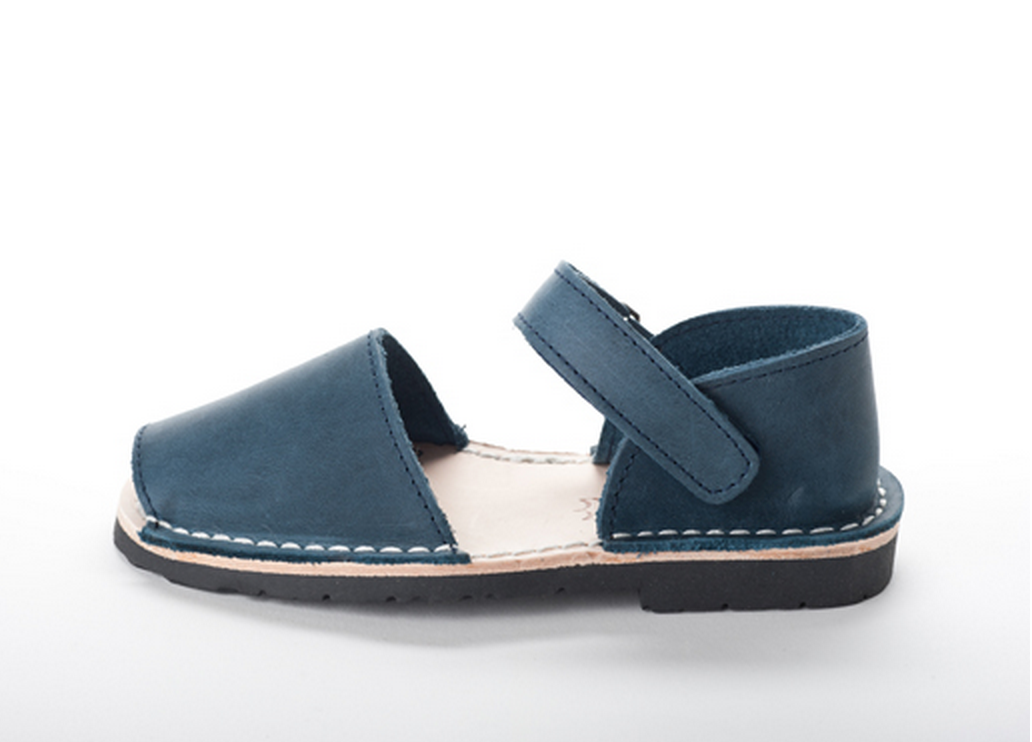 Pons Avarcas childrens sandals | Cool Mom Picks