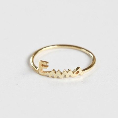 Personalized jewelry: stacking rings from Centime