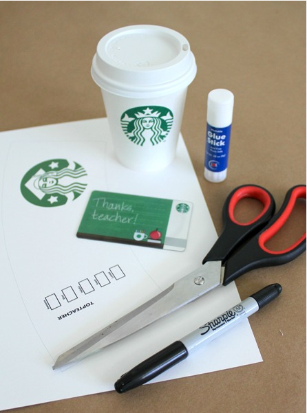 Teacher gift ideas from the Class - Starbucks gift card printable at Alpha Mom